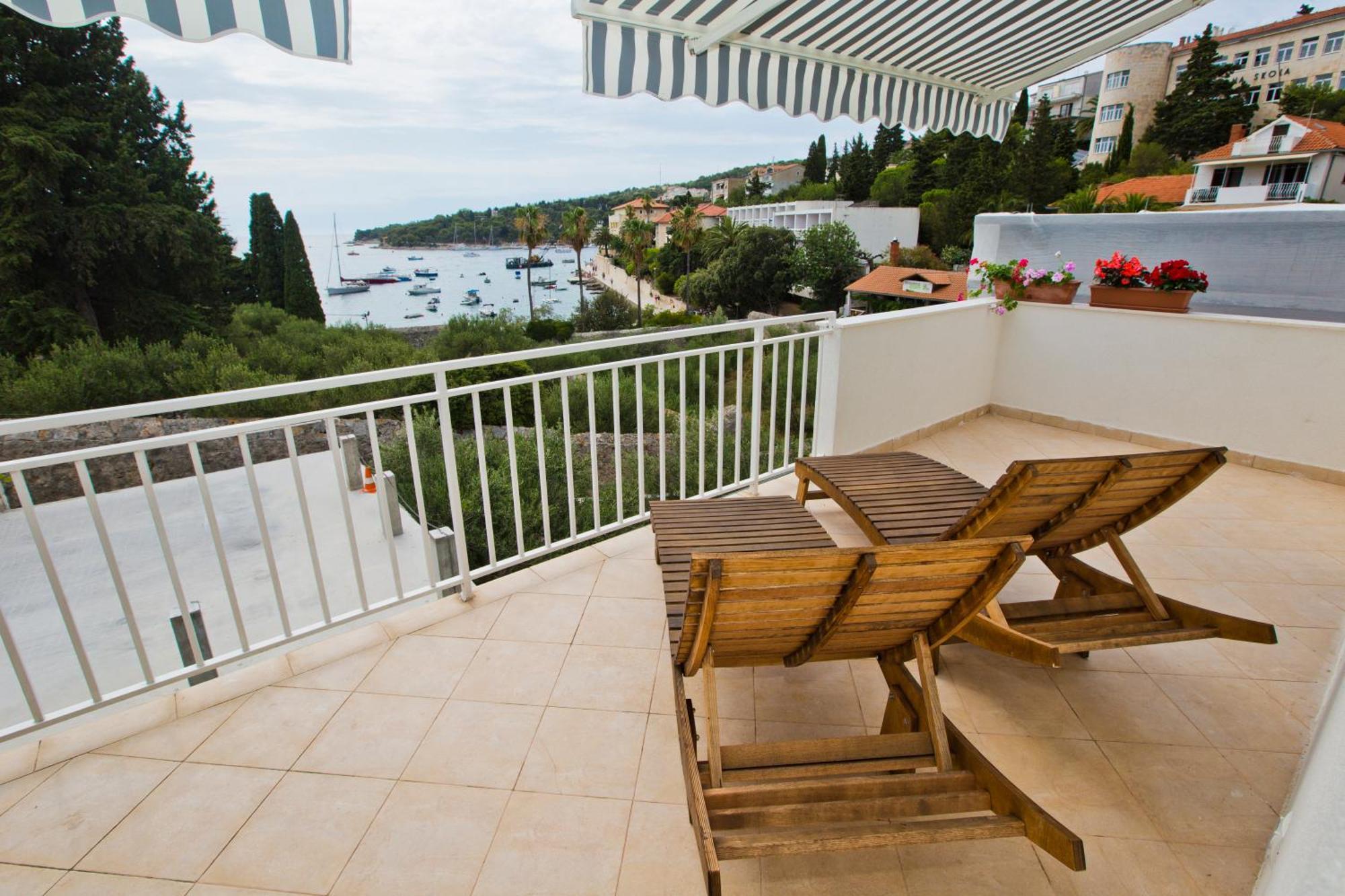 Apartments Grgo Hvar Town Bagian luar foto