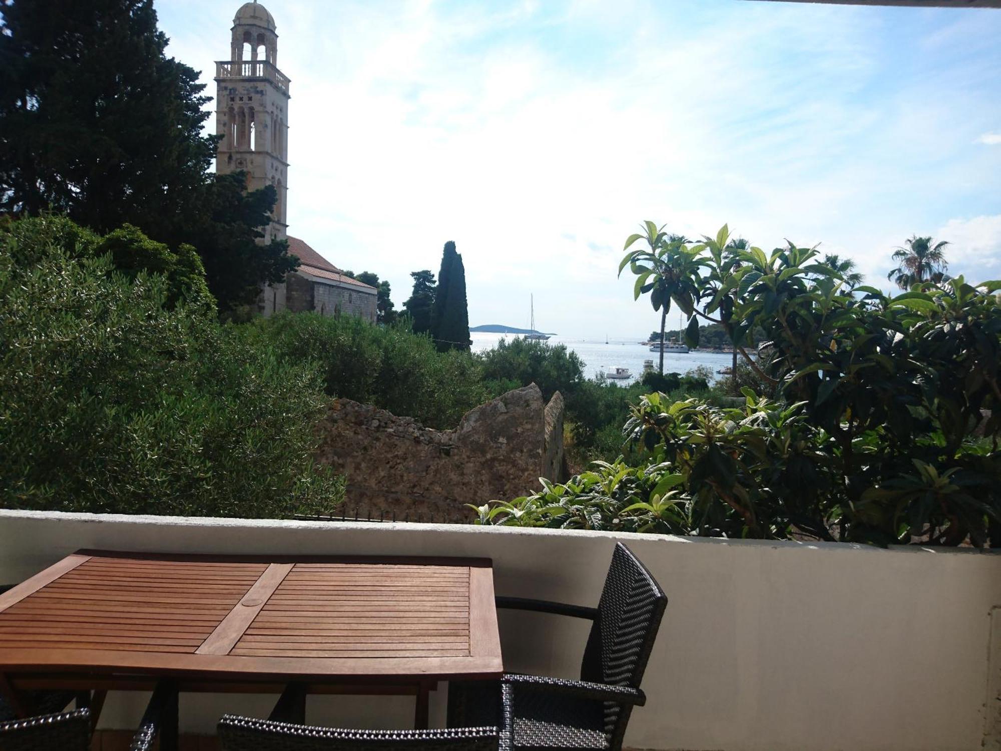 Apartments Grgo Hvar Town Bagian luar foto